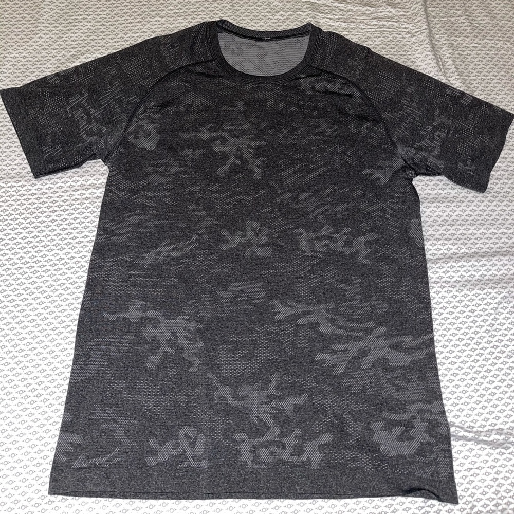 Lululemon Workout Shirt